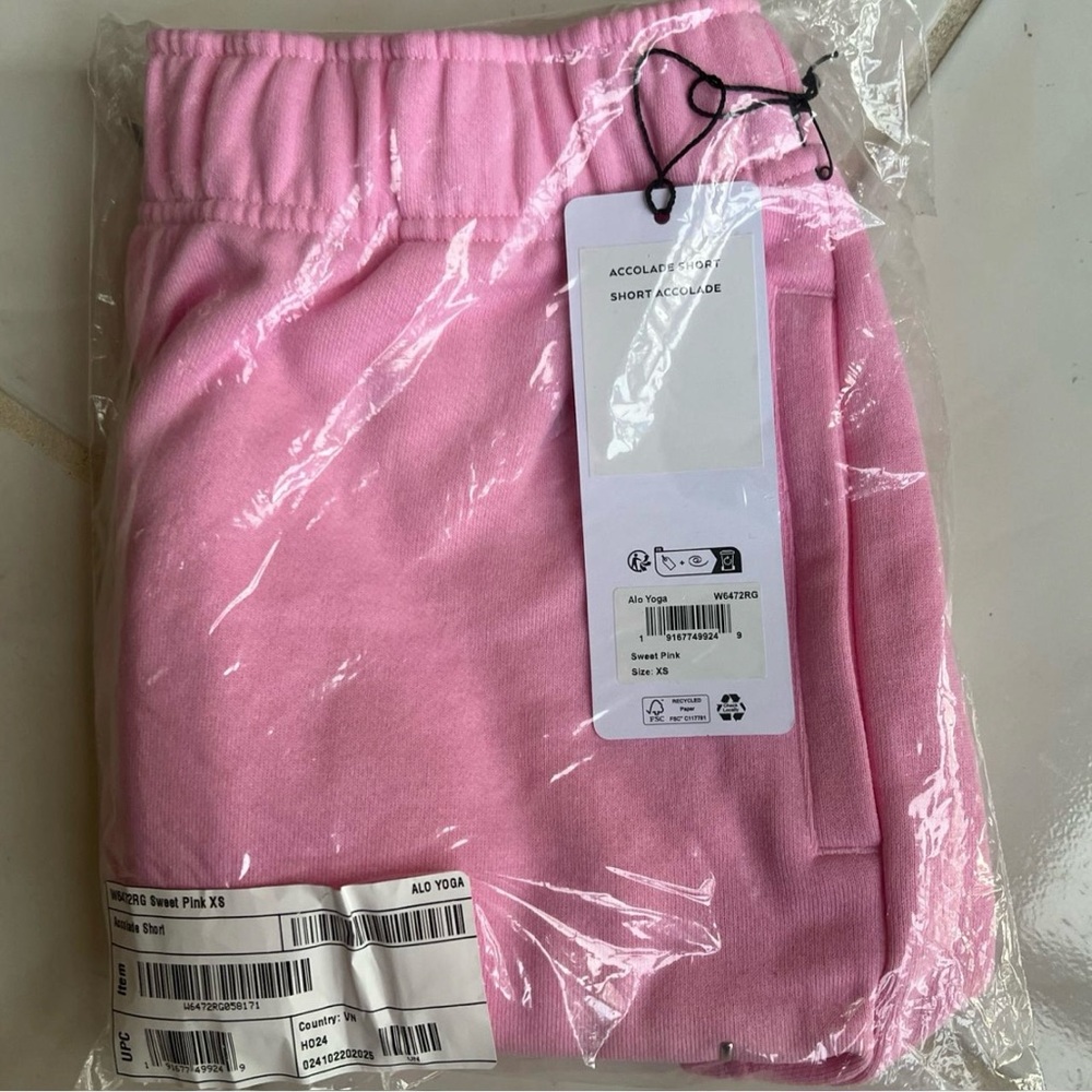 Alo Accolade Short NWT Sweet Pink - Picture 7 of 7
